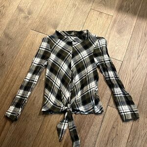ZARA | tie front plaid blouse, size XS